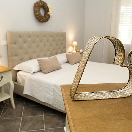 Reginella B&B Palermo Bagian luar foto