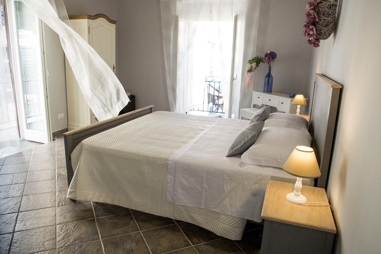 Reginella B&B Palermo Bagian luar foto